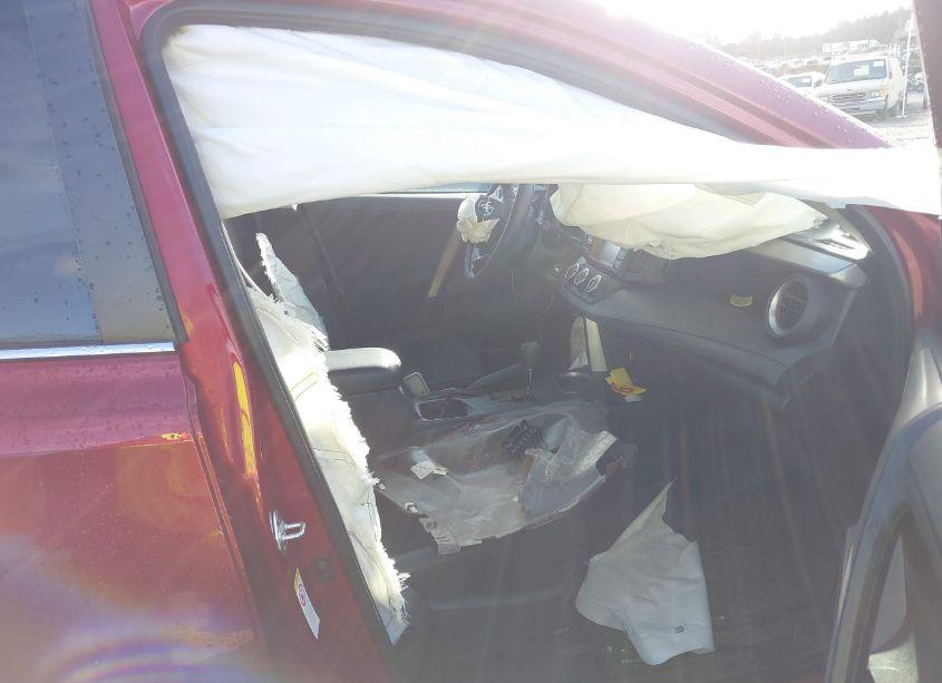 Photo 5 of 2018 Toyota Rav4 LE (VIN 2T3ZFREV2JW474303)