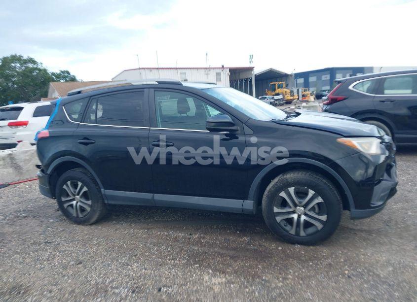 Photo 13 of 2018 Toyota Rav4 LE (VIN 2T3ZFREV2JW479999)