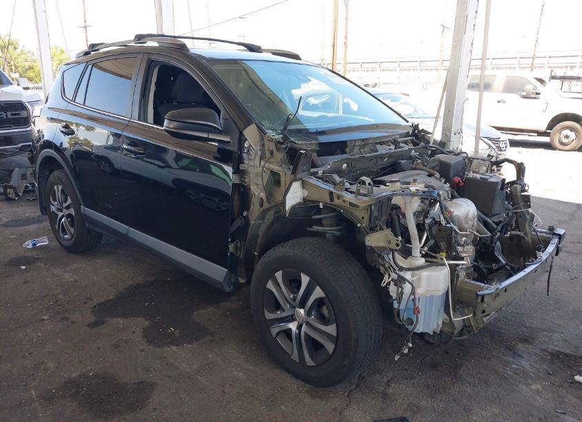 2018 Toyota Rav4 LE (VIN 2T3ZFREV2JW514427) main photo