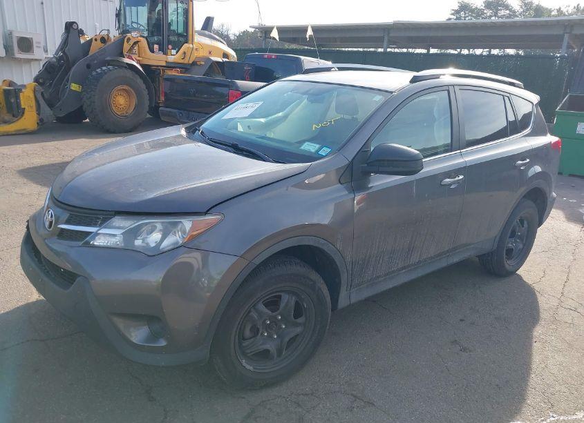 Photo 2 of 2013 Toyota Rav4 LE (VIN 2T3ZFREV3DW008898)