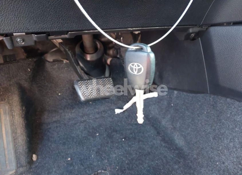 Photo 11 of 2014 Toyota Rav4 LE (VIN 2T3ZFREV3EW081240)