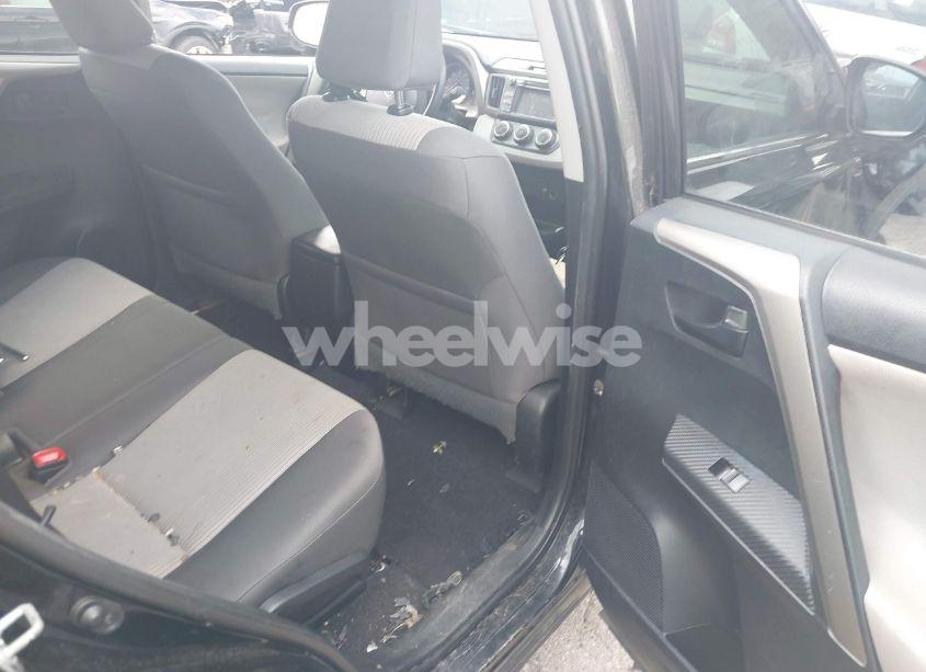 Photo 8 of 2014 Toyota Rav4 LE (VIN 2T3ZFREV3EW081240)