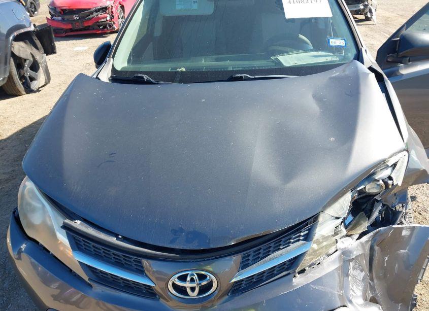 Photo 10 of 2014 Toyota Rav4 LE (VIN 2T3ZFREV3EW121266)