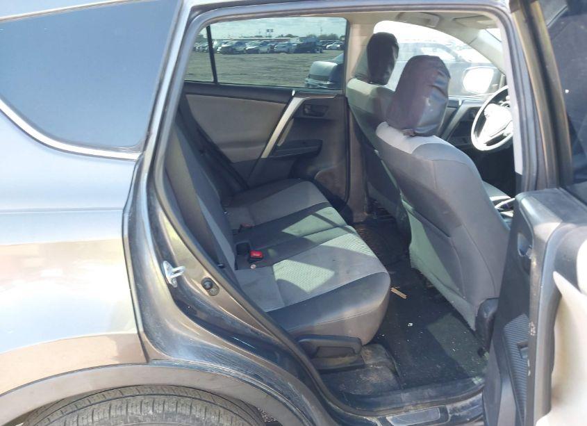 Photo 8 of 2014 Toyota Rav4 LE (VIN 2T3ZFREV3EW121266)