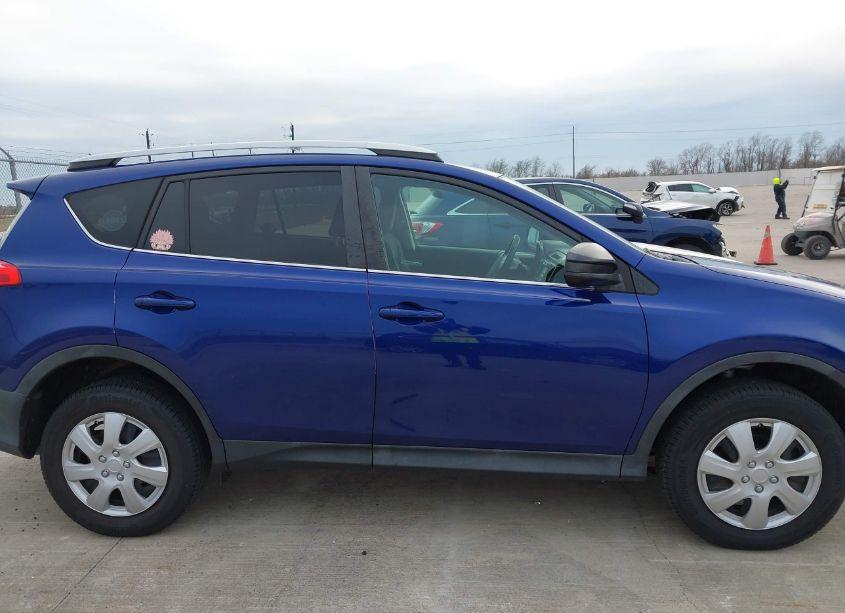 Photo 13 of 2015 Toyota Rav4 LE (VIN 2T3ZFREV3FW142992)