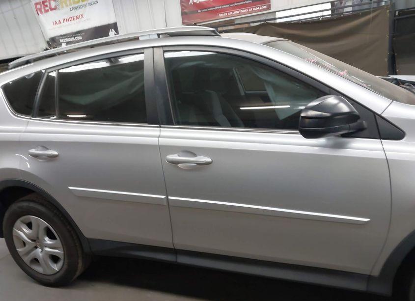 Photo 13 of 2015 Toyota Rav4 LE (VIN 2T3ZFREV3FW167956)