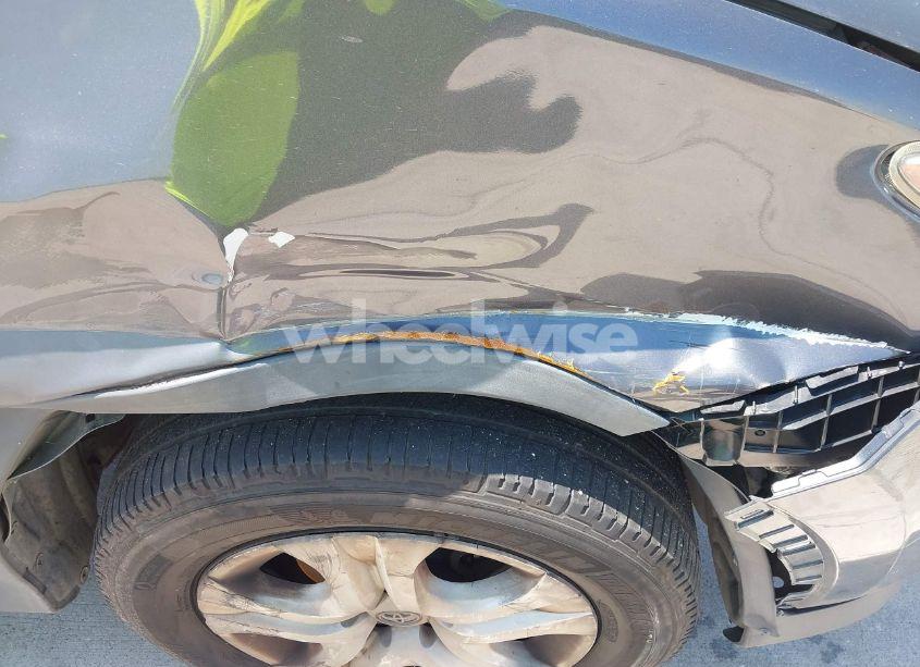 Photo 6 of 2015 Toyota Rav4 LE (VIN 2T3ZFREV3FW184028)