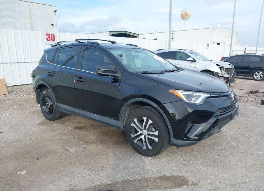2016 Toyota Rav4 LE (VIN 2T3ZFREV3GW285362) main photo