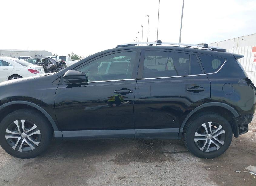 Photo 15 of 2016 Toyota Rav4 LE (VIN 2T3ZFREV3GW285362)