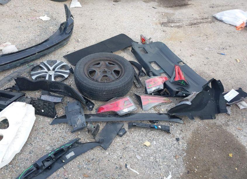 Photo 18 of 2016 Toyota Rav4 LE (VIN 2T3ZFREV3GW285362)