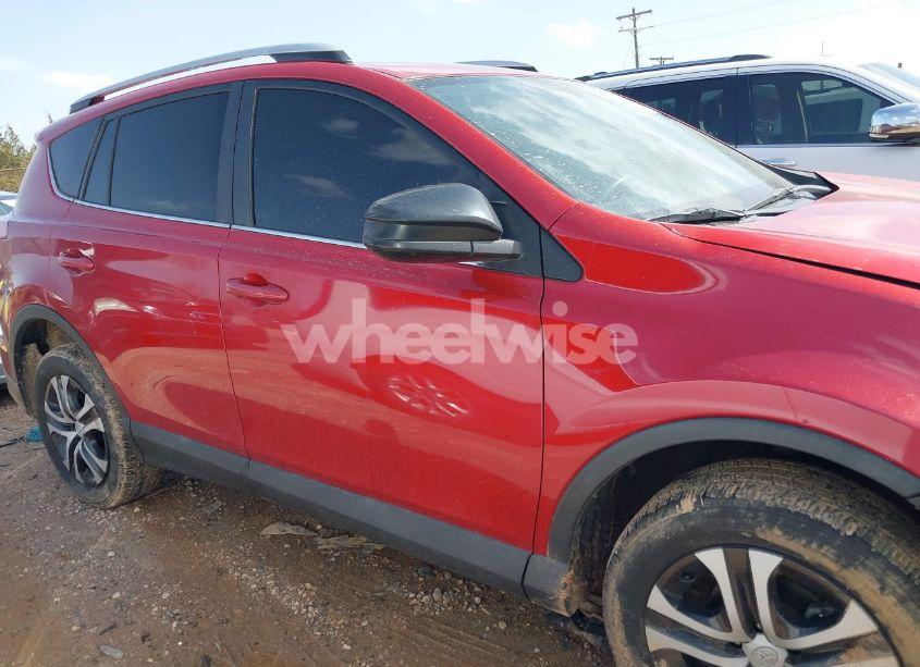 Photo 13 of 2016 Toyota Rav4 LE (VIN 2T3ZFREV3GW292229)