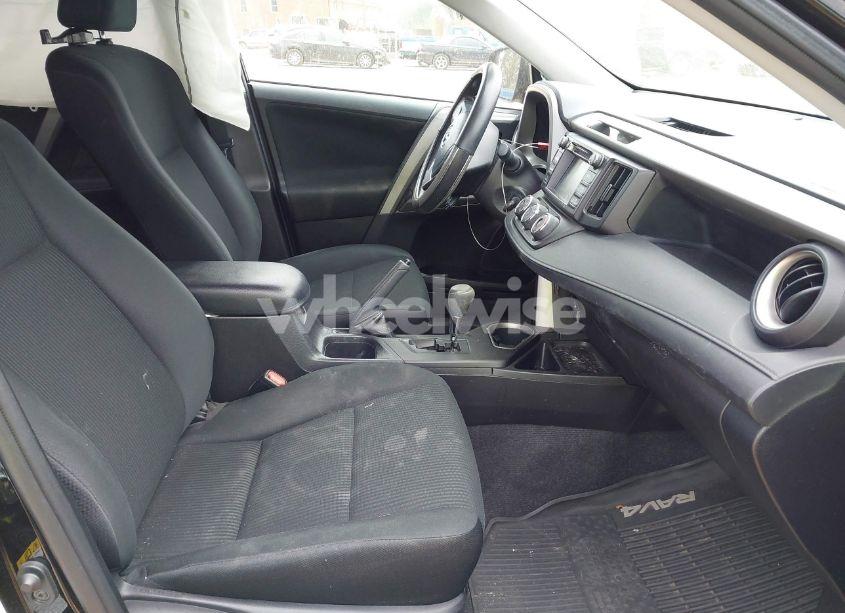 Photo 5 of 2017 Toyota Rav4 LE (VIN 2T3ZFREV3HW337896)