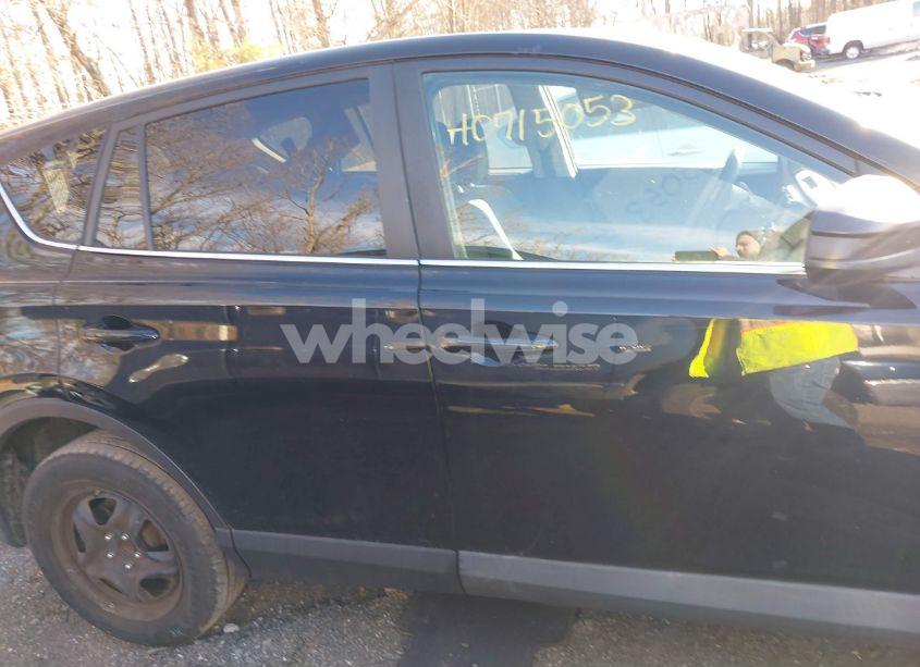 Photo 14 of 2017 Toyota Rav4 LE (VIN 2T3ZFREV3HW390579)