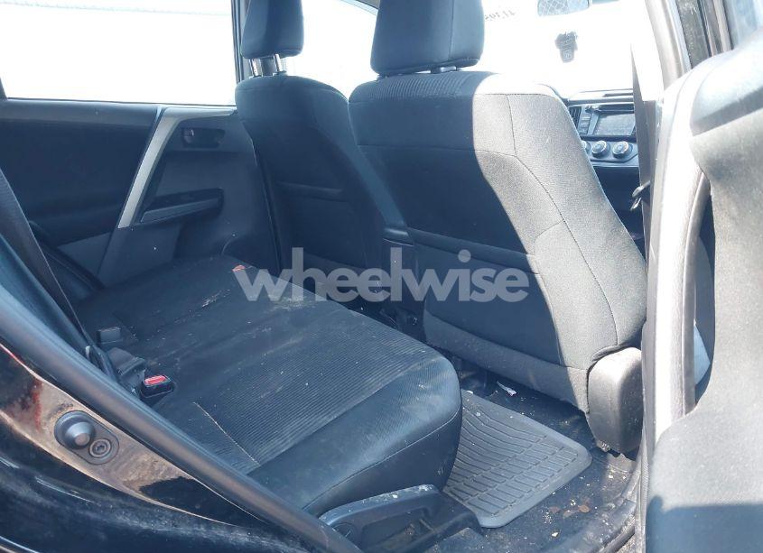 Photo 8 of 2018 Toyota Rav4 LE (VIN 2T3ZFREV3JW455341)