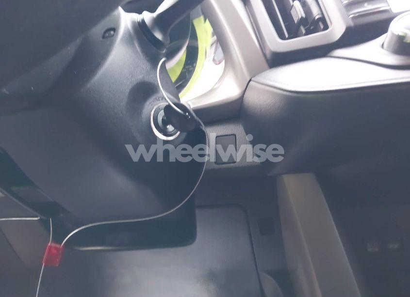 Photo 11 of 2018 Toyota Rav4 LE (VIN 2T3ZFREV3JW466128)