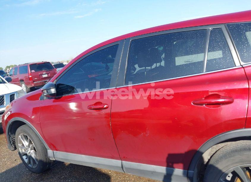 Photo 14 of 2018 Toyota Rav4 LE (VIN 2T3ZFREV3JW466128)