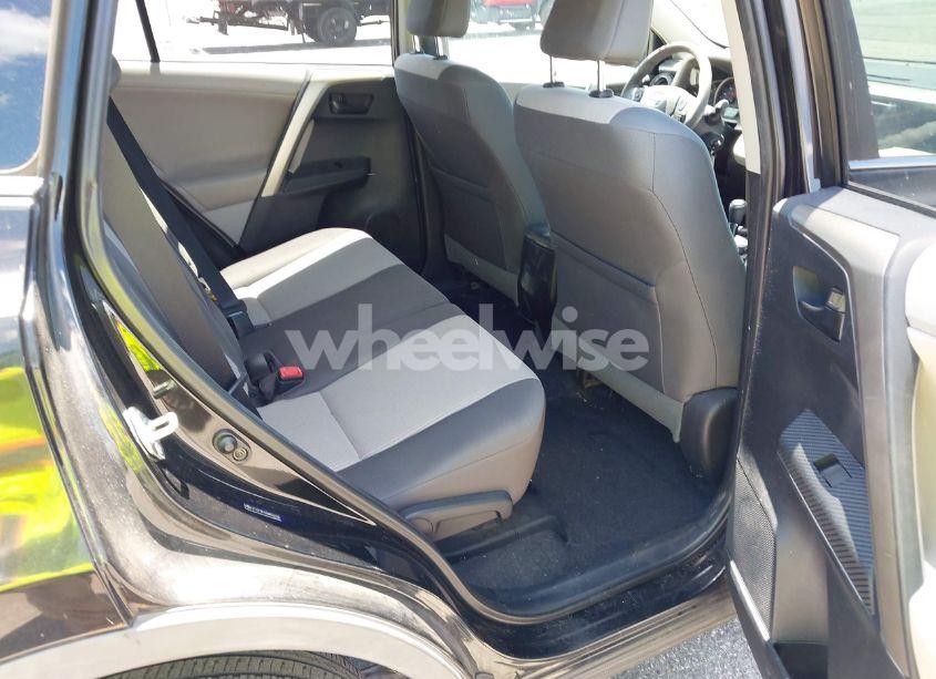 Photo 8 of 2013 Toyota Rav4 LE (VIN 2T3ZFREV4DW037746)