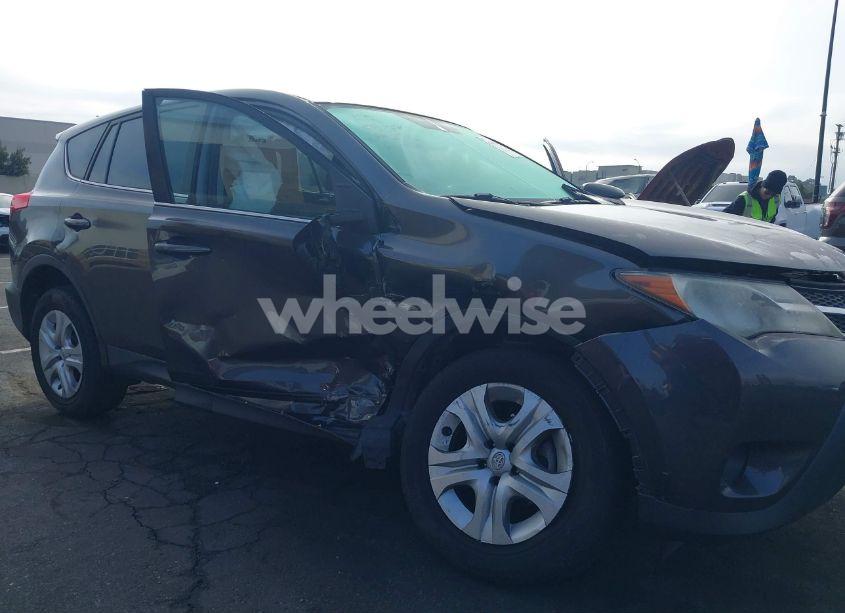 Photo 6 of 2013 Toyota Rav4 LE (VIN 2T3ZFREV4DW062713)
