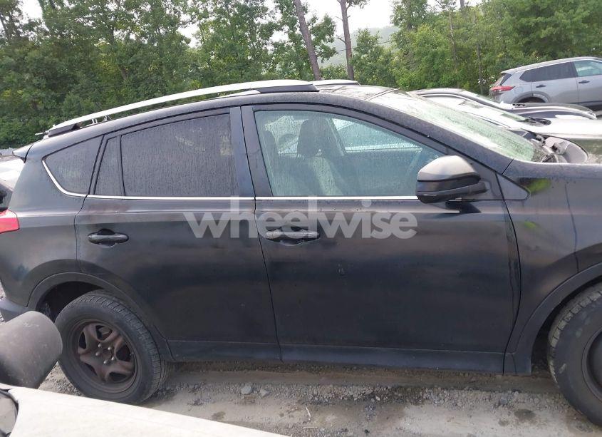 Photo 13 of 2015 Toyota Rav4 LE (VIN 2T3ZFREV4FW151250)