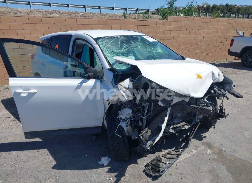 Photo 6 of 2015 Toyota Rav4 LE (VIN 2T3ZFREV4FW229428)