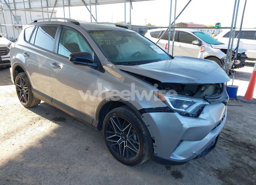 2016 Toyota Rav4 LE (VIN 2T3ZFREV4GW242438) main photo