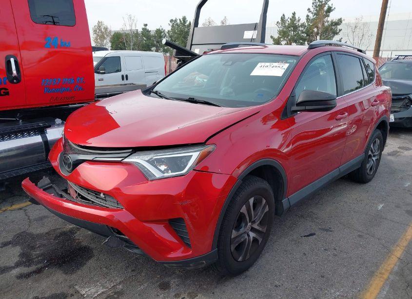 Photo 2 of 2017 Toyota Rav4 LE (VIN 2T3ZFREV4HW350950)