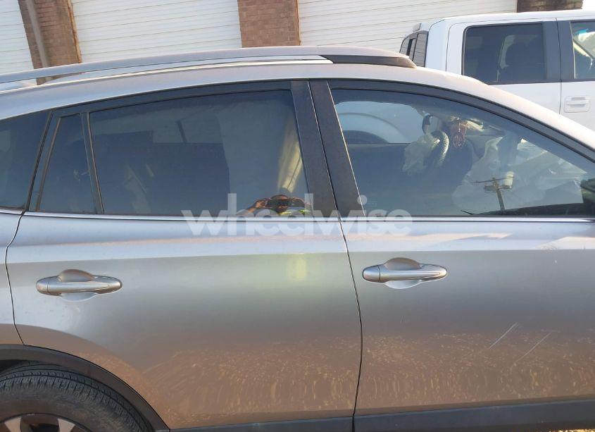 Photo 14 of 2017 Toyota Rav4 LE (VIN 2T3ZFREV4HW368476)