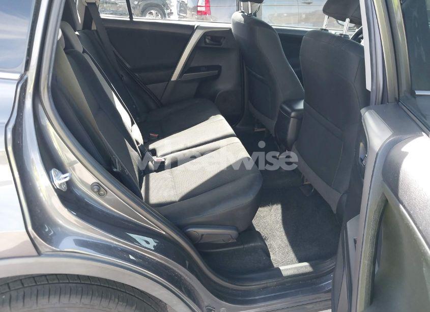 Photo 8 of 2018 Toyota Rav4 LE (VIN 2T3ZFREV4JW412661)