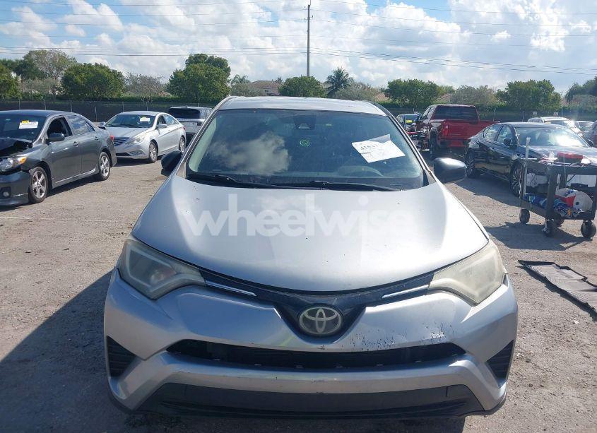 Photo 13 of 2018 Toyota Rav4 LE (VIN 2T3ZFREV4JW422588)