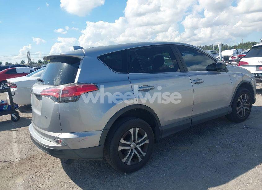 Photo 4 of 2018 Toyota Rav4 LE (VIN 2T3ZFREV4JW422588)