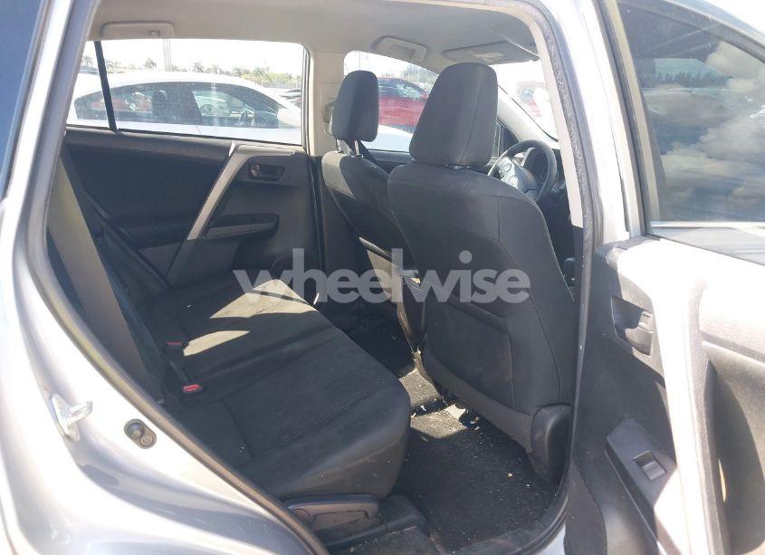 Photo 8 of 2018 Toyota Rav4 LE (VIN 2T3ZFREV4JW422588)