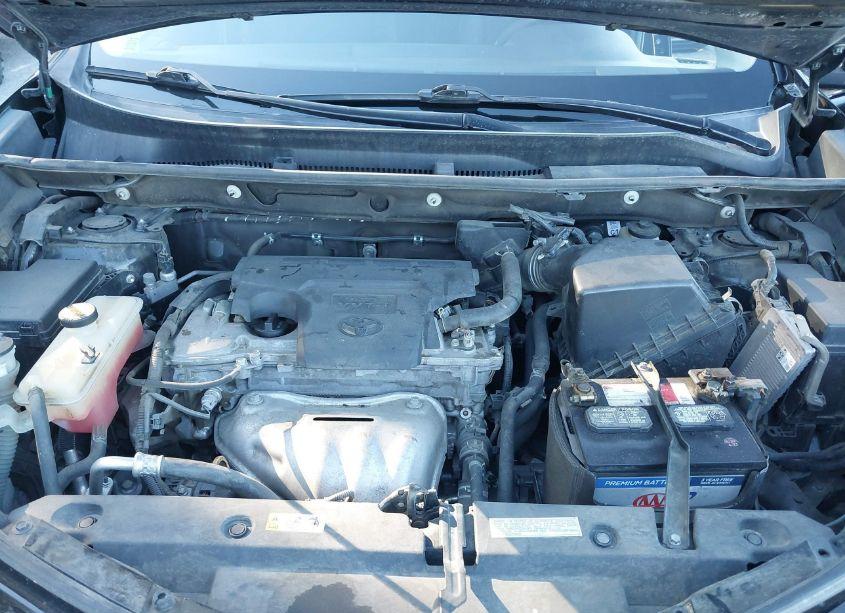 Photo 10 of 2018 Toyota Rav4 LE (VIN 2T3ZFREV4JW449404)