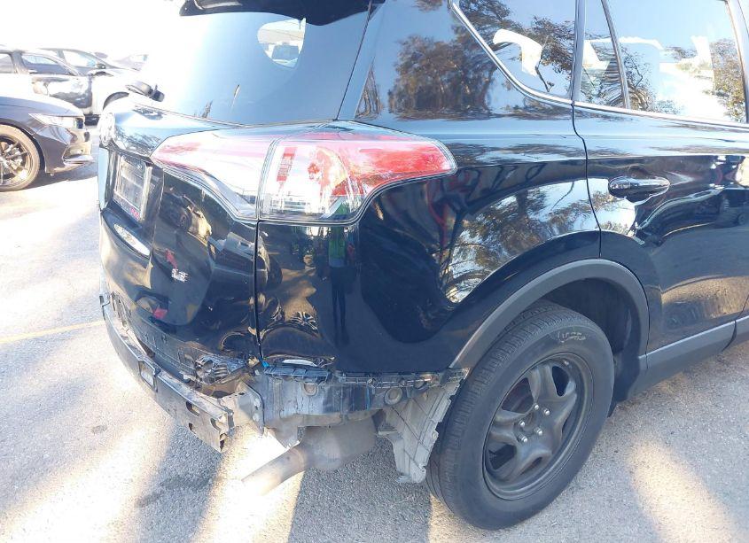 Photo 18 of 2018 Toyota Rav4 LE (VIN 2T3ZFREV4JW449404)