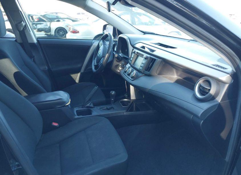 Photo 5 of 2018 Toyota Rav4 LE (VIN 2T3ZFREV4JW449404)