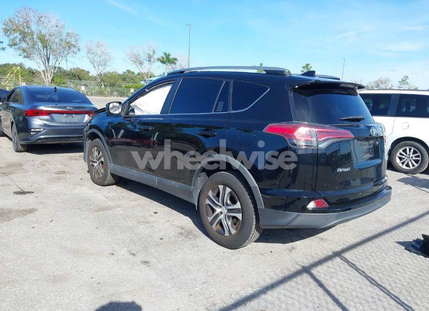 Photo 3 of 2018 Toyota Rav4 LE (VIN 2T3ZFREV4JW458507)