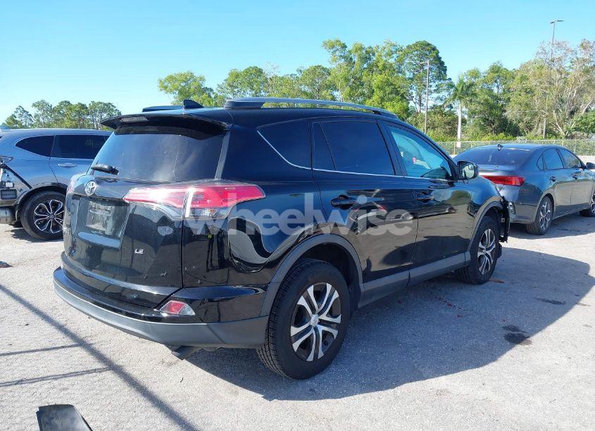 Photo 4 of 2018 Toyota Rav4 LE (VIN 2T3ZFREV4JW458507)