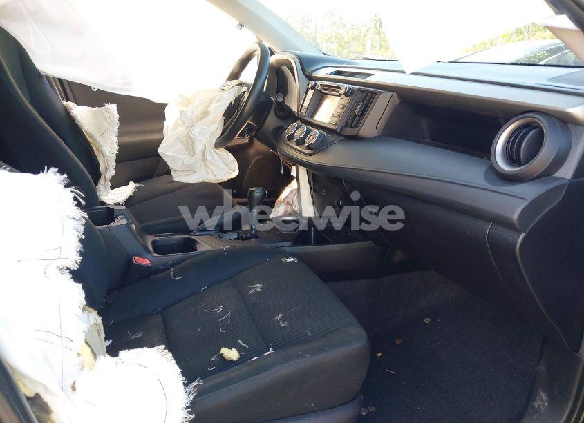 Photo 5 of 2018 Toyota Rav4 LE (VIN 2T3ZFREV4JW458507)