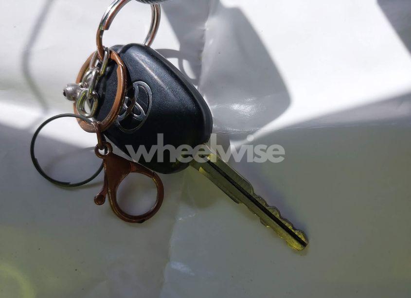 Photo 11 of 2013 Toyota Rav4 LE (VIN 2T3ZFREV5DW028327)