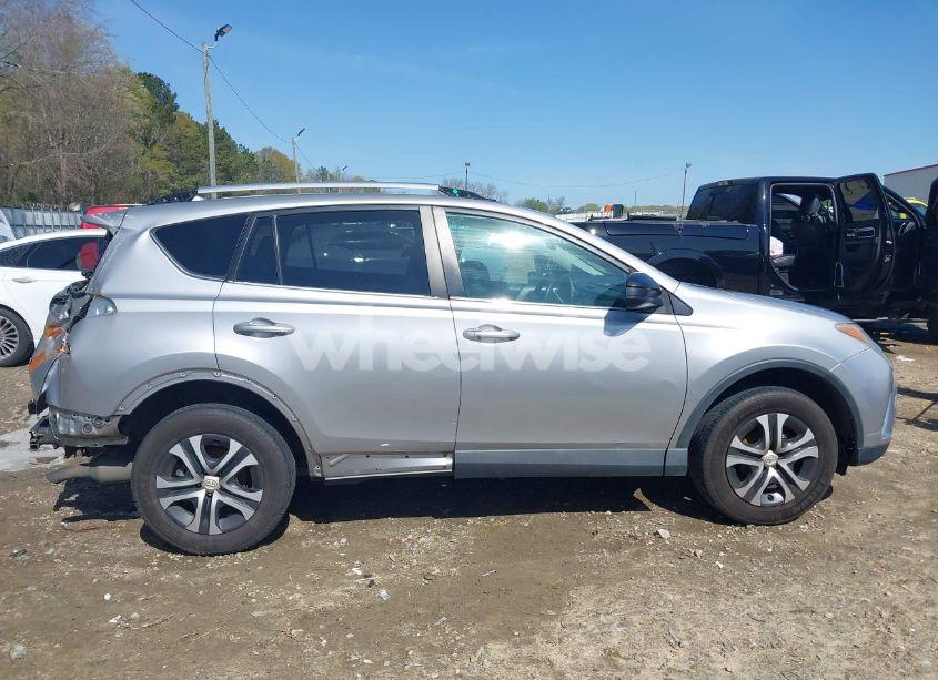 Photo 14 of 2016 Toyota Rav4 LE (VIN 2T3ZFREV5GW258132)