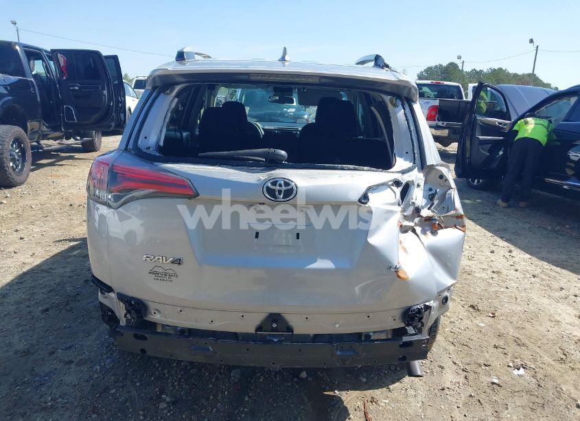 Photo 17 of 2016 Toyota Rav4 LE (VIN 2T3ZFREV5GW258132)