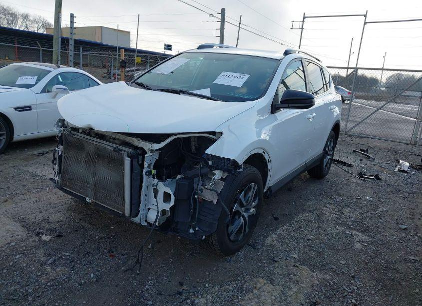 Photo 2 of 2016 Toyota Rav4 LE (VIN 2T3ZFREV5GW269387)