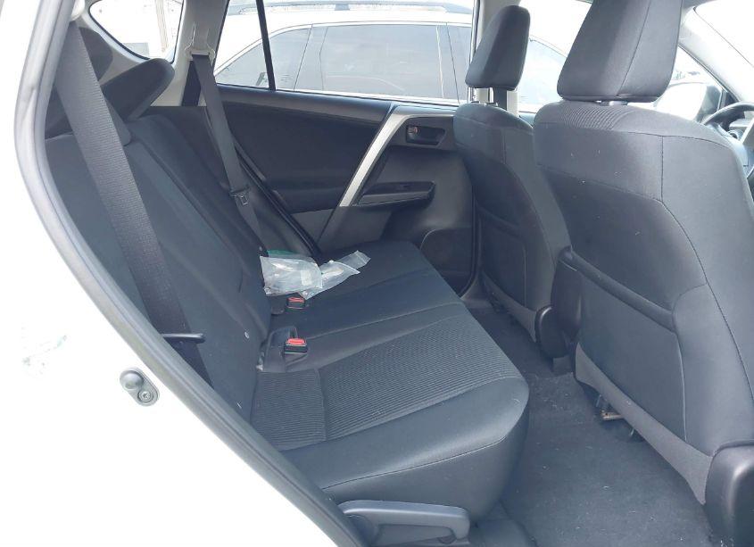 Photo 8 of 2016 Toyota Rav4 LE (VIN 2T3ZFREV5GW269387)