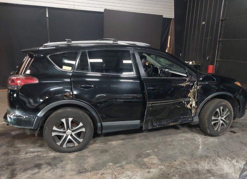 Photo 13 of 2016 Toyota Rav4 LE (VIN 2T3ZFREV5GW283631)