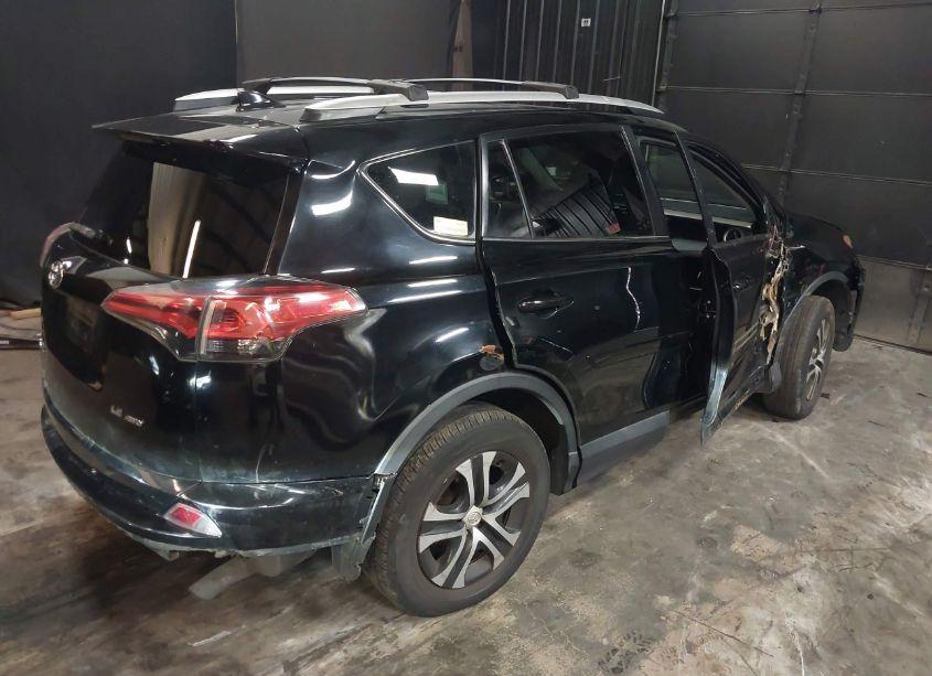 Photo 4 of 2016 Toyota Rav4 LE (VIN 2T3ZFREV5GW283631)