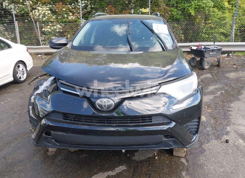 Photo 11 of 2018 Toyota Rav4 LE (VIN 2T3ZFREV5JW420736)