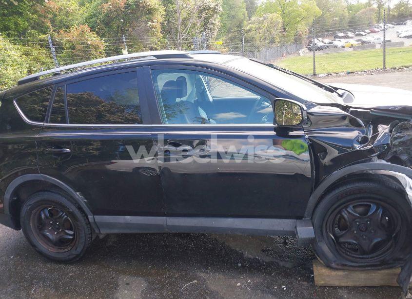 Photo 12 of 2018 Toyota Rav4 LE (VIN 2T3ZFREV5JW420736)