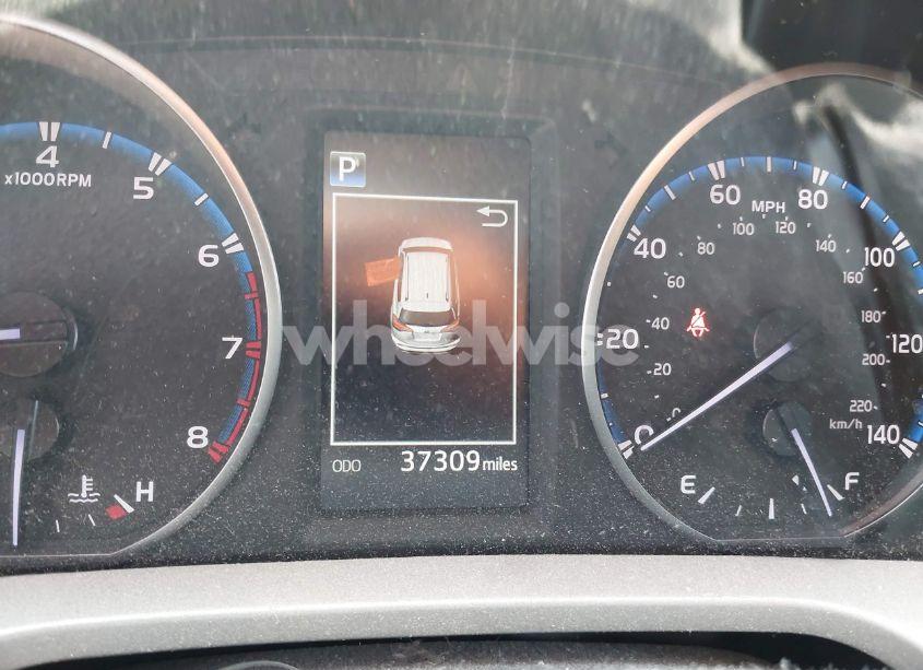 Photo 15 of 2018 Toyota Rav4 LE (VIN 2T3ZFREV5JW491225)