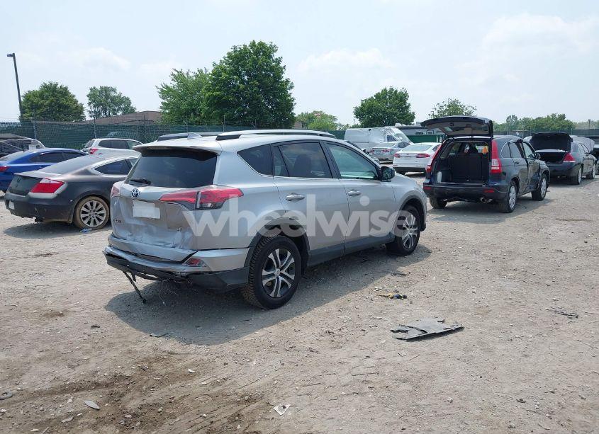Photo 4 of 2018 Toyota Rav4 LE (VIN 2T3ZFREV5JW491225)