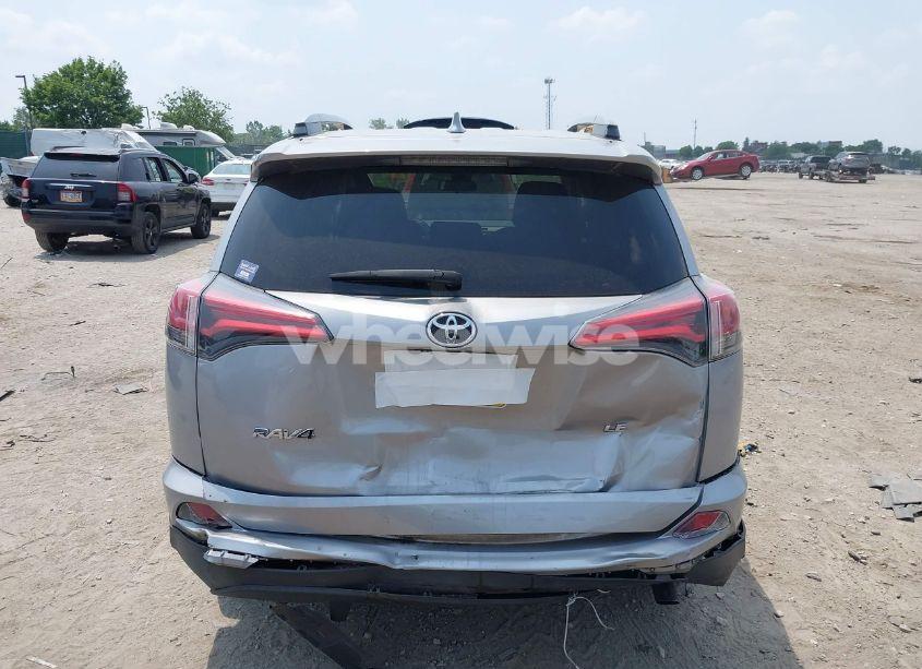 Photo 6 of 2018 Toyota Rav4 LE (VIN 2T3ZFREV5JW491225)