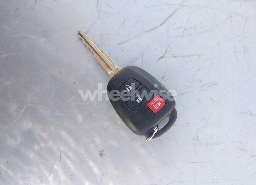 Photo 11 of 2018 Toyota Rav4 LE (VIN 2T3ZFREV5JW492911)